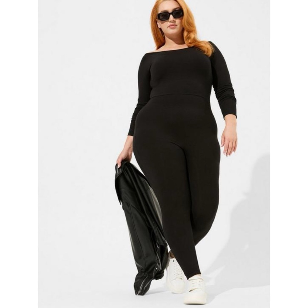 🆕 Premium Long Sleeve Catsuit Black Jumpsuit Outfit 2 2X 18 20 NWT Torrid New